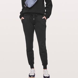 Lululemon Medium Weight Jogger—Black